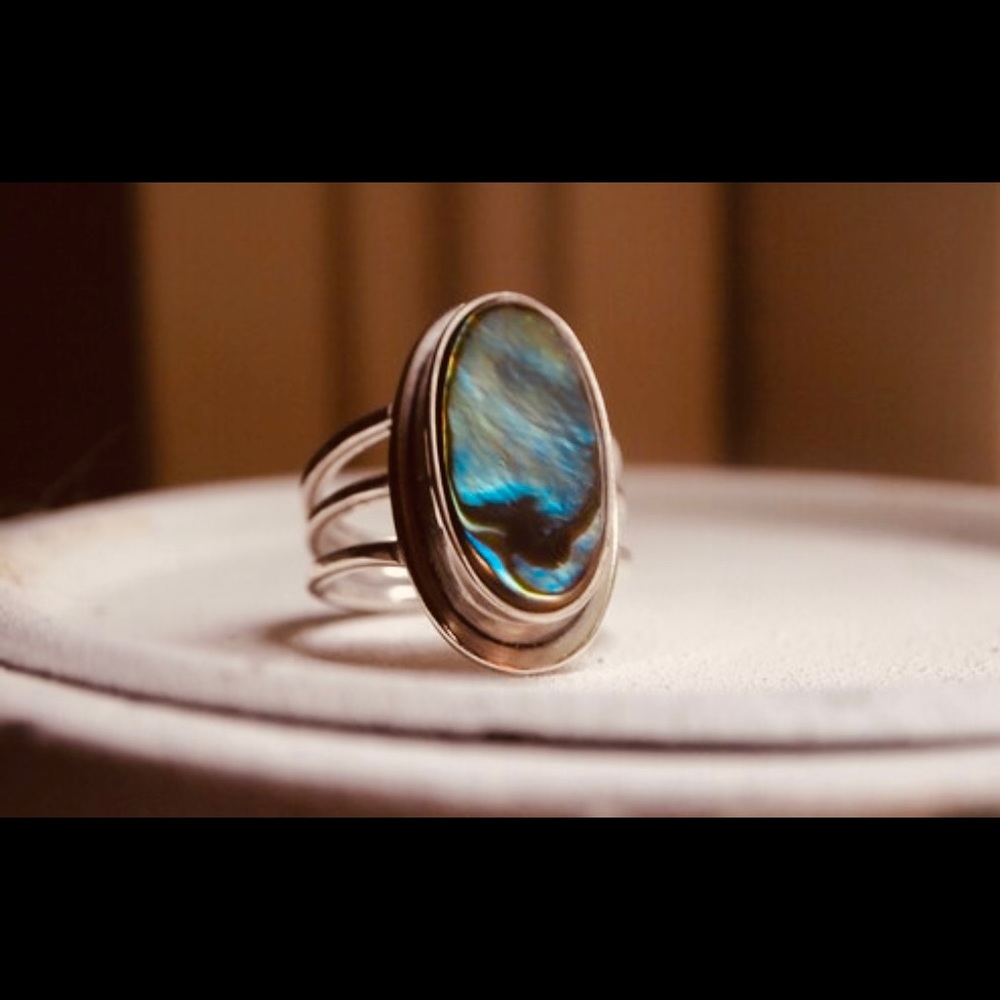 ❤️SOLD❤️Abalone Shell statement ring - Picture 5 of 8
